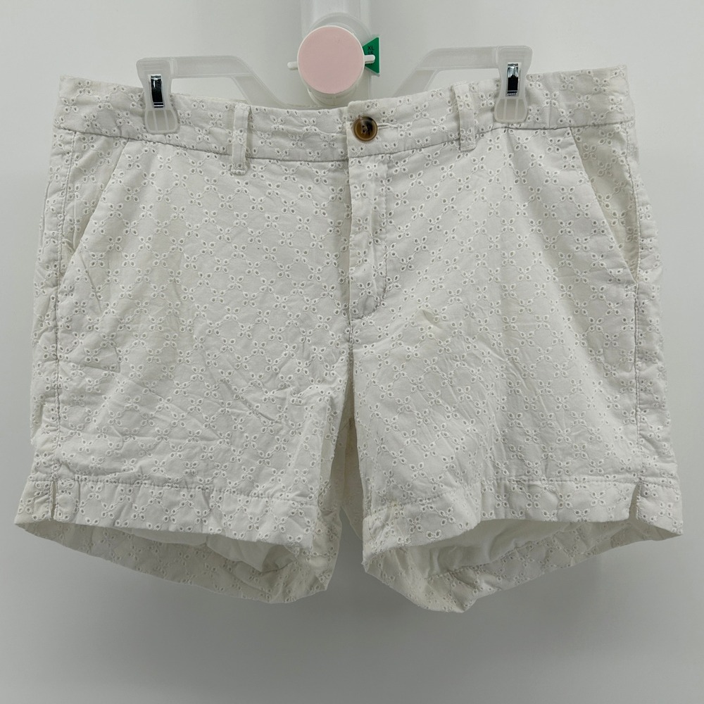 Old Navy Everyday Short White Eyelet Mid Rise Cotton Chino Shorts 12 Preppy